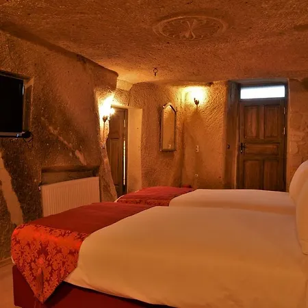 Fairy Cave Suites *